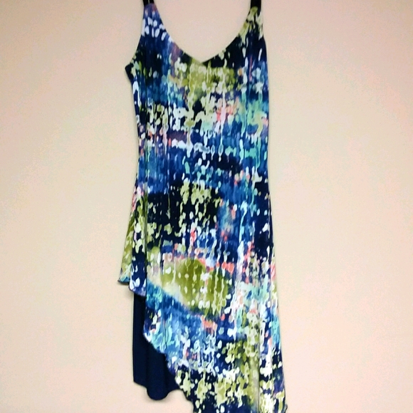 โฌ๏ธ ๐จ๐ฆBCNL Designs colourful abstract sun dress - Picture 2 of 11